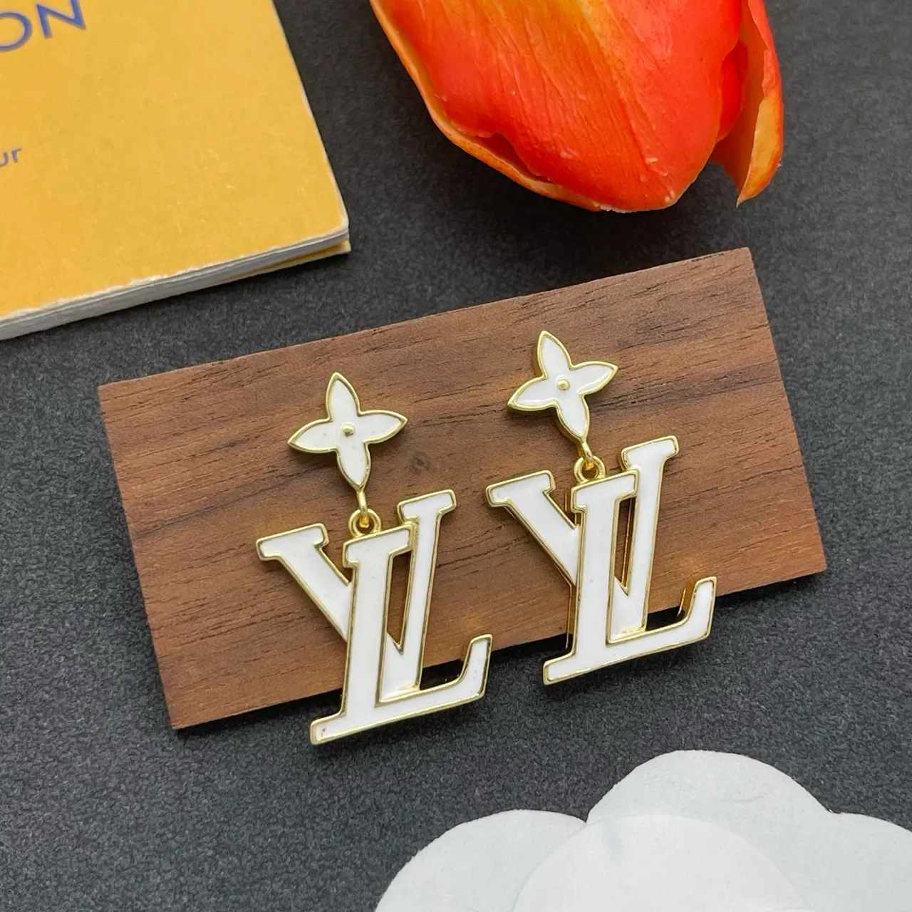 Louis Vuitton LV Flower Enamel Gold-Tone Dangling Earrings 8