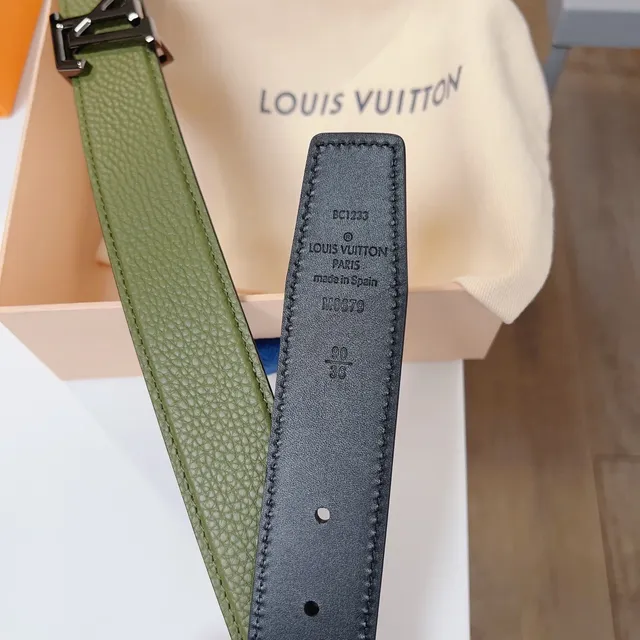 Louis Vuitton LV Initiales Black Army Green Pebbled Interlocking Buckle Leather Belt 3