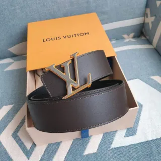 Louis Vuitton LV Initiales Brown Leather Belt