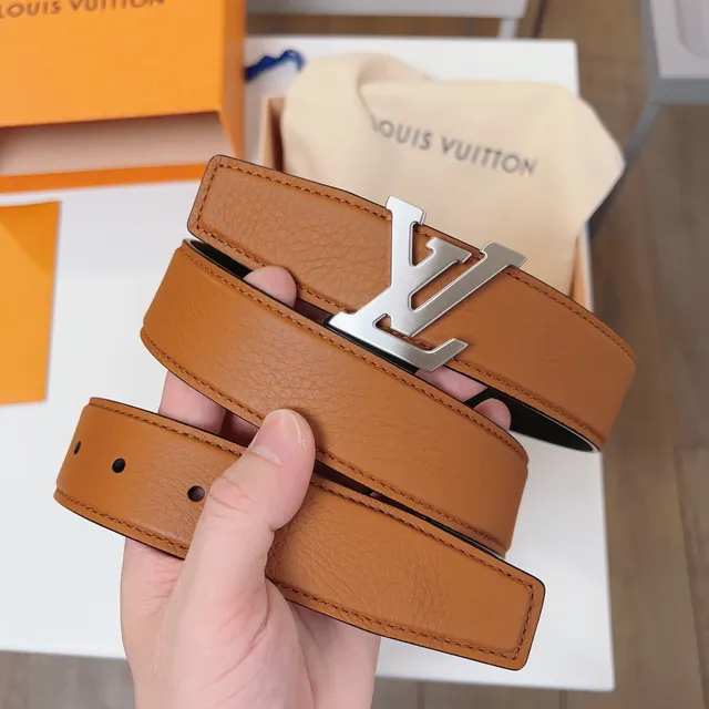 Louis Vuitton LV Initiales Interlocking Buckle Leather Belt 7