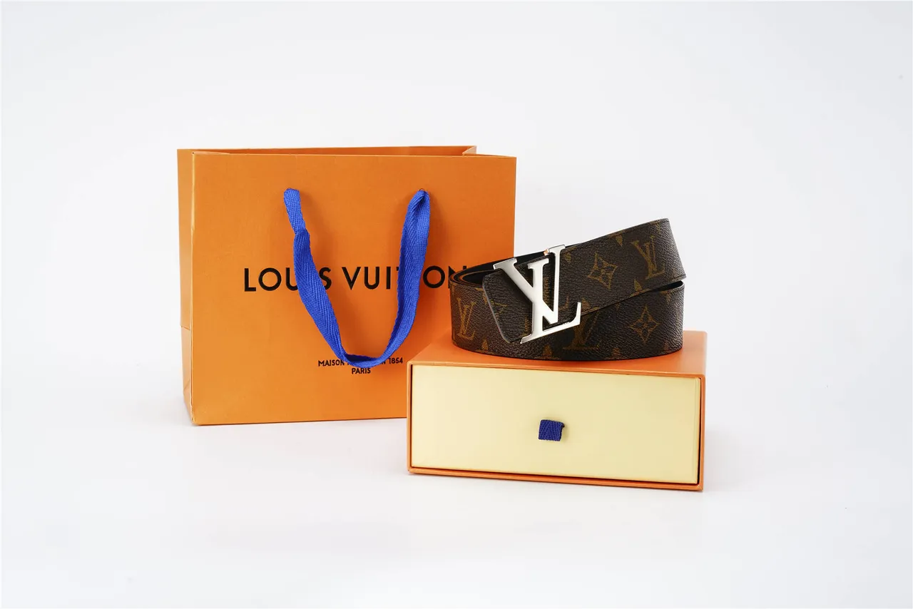 Louis Vuitton LV Initiales Monogram Brown Leather Belt 4
