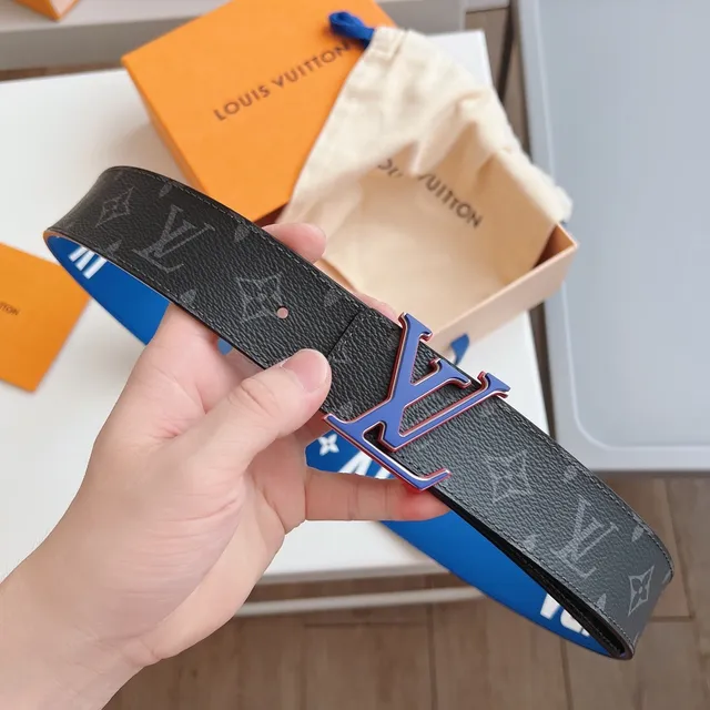 Louis Vuitton LV Initiales Monogram Eclipse and Blue Leather Belt 3