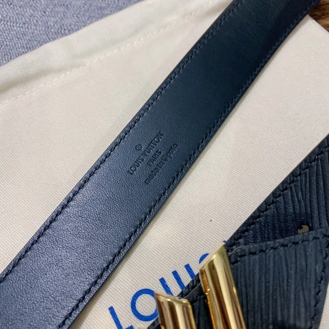 Louis Vuitton LV Initiales Navy Epi Leather Belt 4