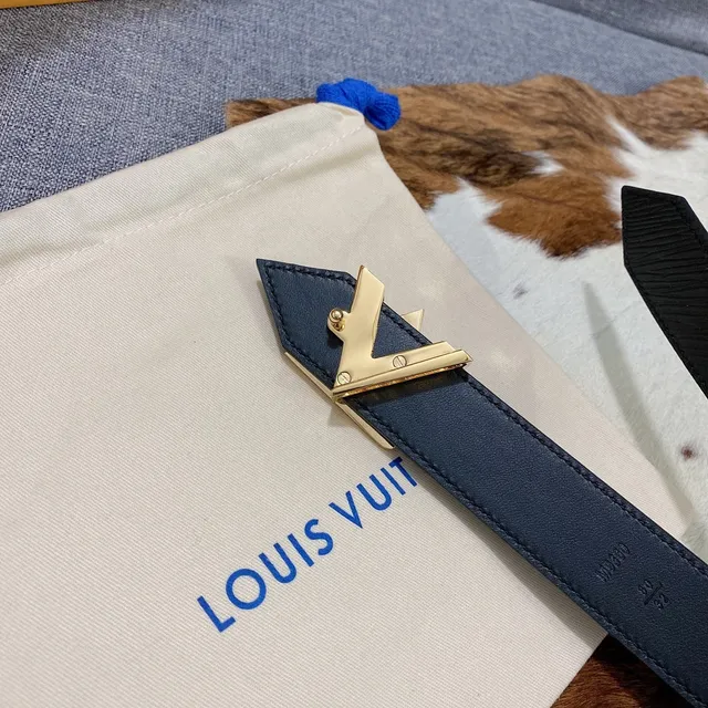 Louis Vuitton LV Initiales Navy Epi Leather Belt 5