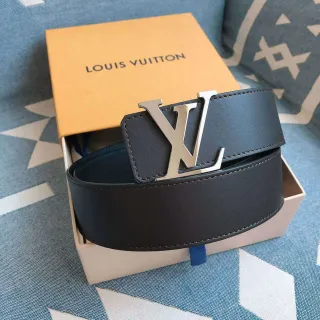 Louis Vuitton LV Initiales Reversible Leather Belt