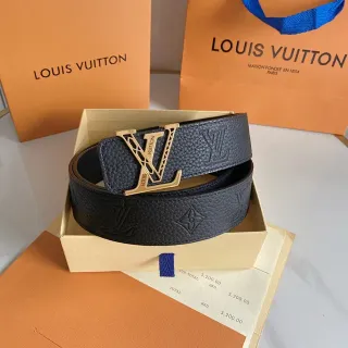 Louis Vuitton LV Initiales Twist حزام جلد أسود مقشر