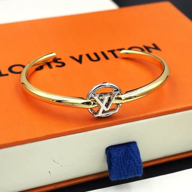 Bracelete Louis Vuitton LV Knot Ouro e Prata Polido com Fecho Monograma 6