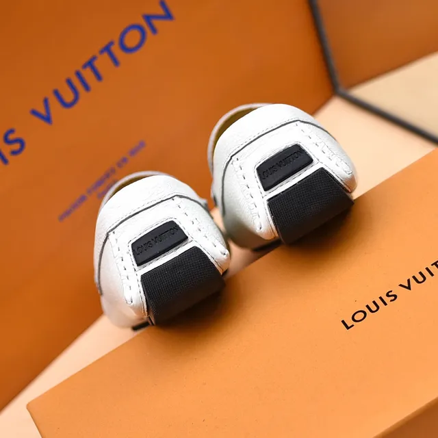 Louis Vuitton LV Loafer White Pebbled Leather Gold-Tone Logo Loafers 3