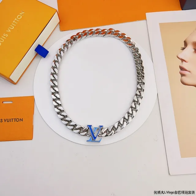 Louis Vuitton LV Logo Chain Silver and Blue Necklace 8