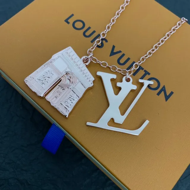 Louis Vuitton LV Monogram and Arc de Triomphe Rose-Gold Necklace 5