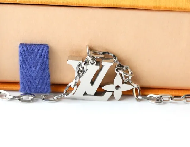 Louis Vuitton LV Monogram and Flower Charm Gold-Tone Chain Necklace 3