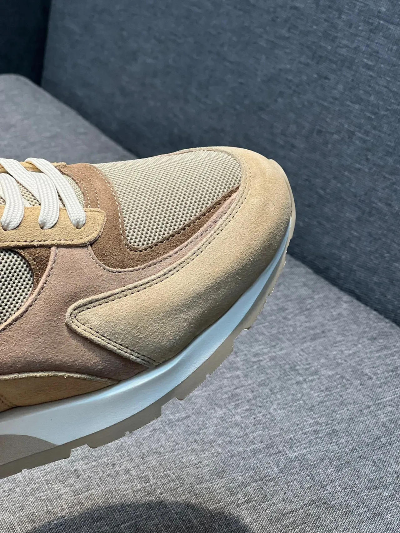 Louis Vuitton LV Trainer Beige Brown Mixed-Material Upper Sculpted Midsole Lifestyle Sneakers 2