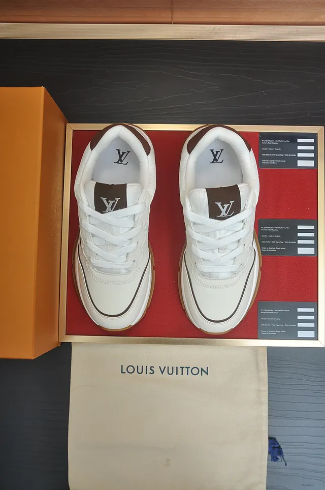 Louis Vuitton LV Trainer Beige Brown Monogrammed Upper Wave-Stitched Detailing Lifestyle Sneakers 5