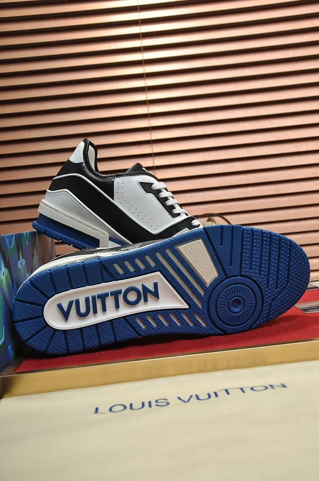Louis Vuitton LV Trainer Black Blue Layered Leather And Synthetic Upper Cursive Signature Branding Lifestyle Sneakers 4