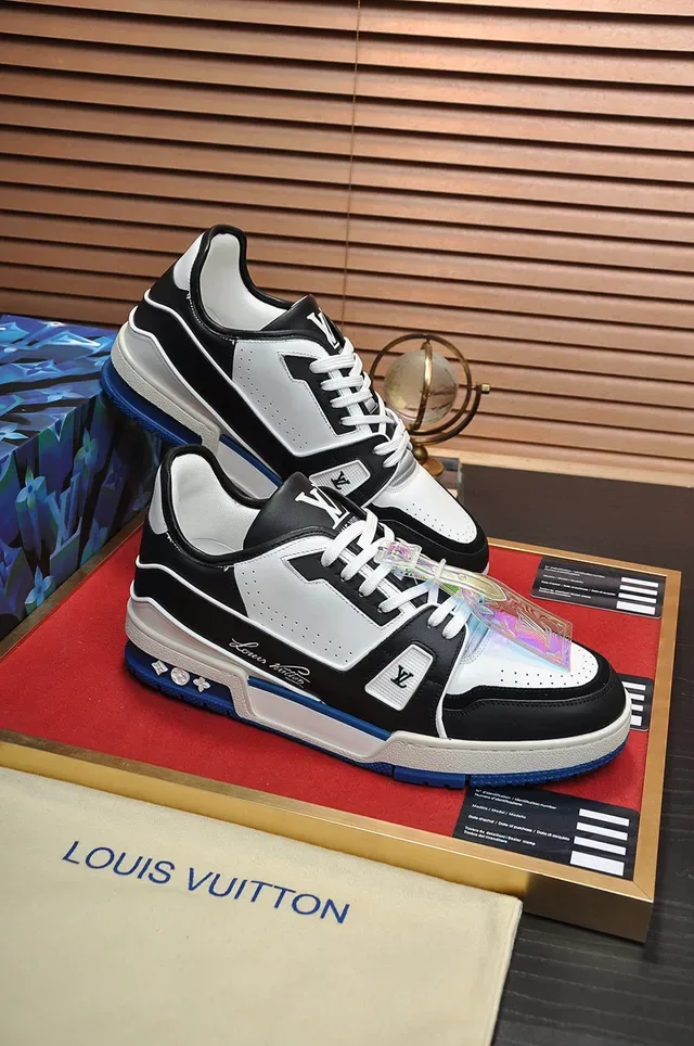 Louis Vuitton LV Trainer Black Blue Layered Leather And Synthetic Upper Cursive Signature Branding Lifestyle Sneakers 5