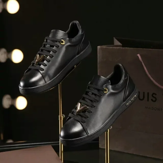 Louis Vuitton LV Trainer Black Gold Smooth Leather Inverted-V Hardware Lifestyle Sneakers 2