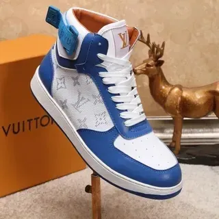 Louis Vuitton LV Trainer Zapatillas lifestyle azules blancas de alta con impresión monograma