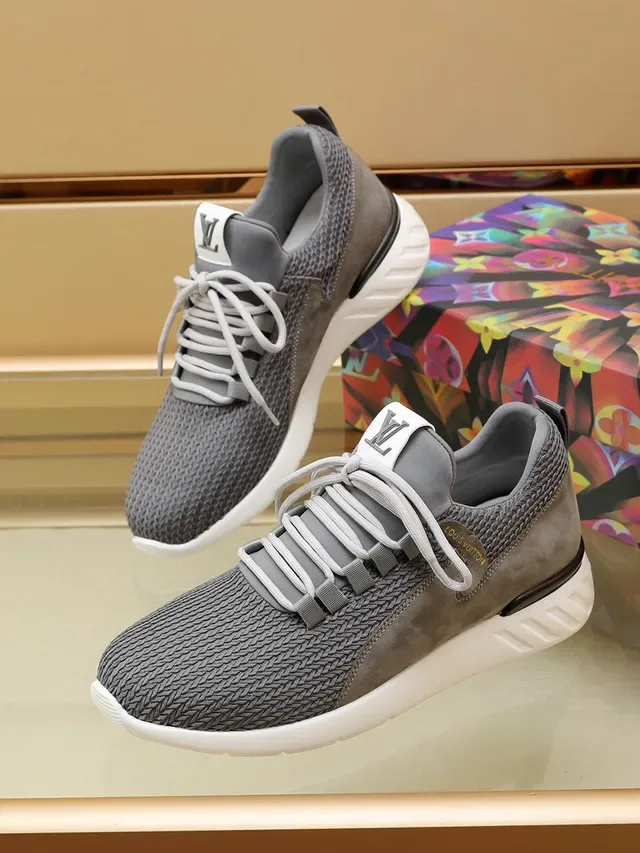 Louis Vuitton LV Trainer Gris Blanc Upper en Tricot Low-Top Lifestyle Sneakers 8