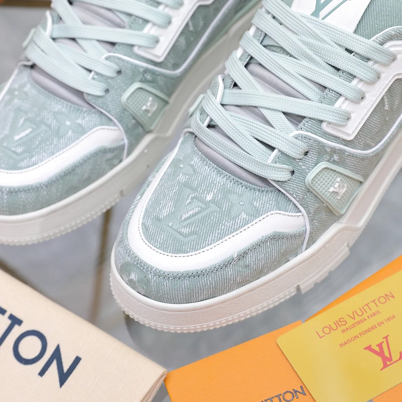 Louis Vuitton LV Trainer Green White Monogram Jacquard Upper Plastic Cage Overlay Lifestyle Sneakers 3
