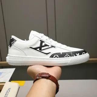 Louis Vuitton LV Trainer Zapatillas Lifestyle de Cuero Blanco Negro de Bajo