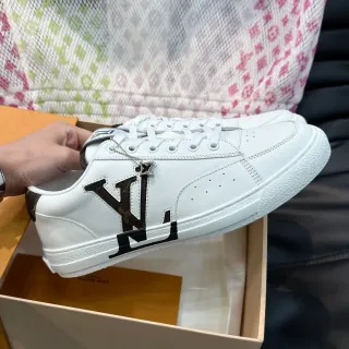 Louis Vuitton LV Trainer branco preto Monogram estilo de vida Sneakers
