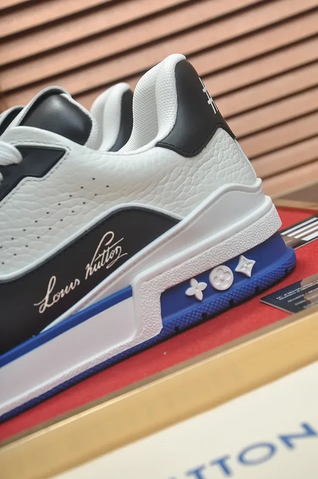 Louis Vuitton LV Trainer White Blue Layered Leather Upper Sculpted Midsole Lifestyle Sneakers 2