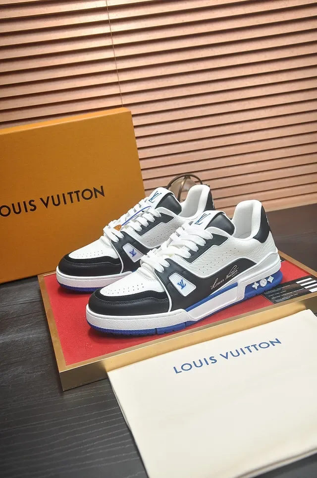 Louis Vuitton LV Trainer White Blue Layered Leather Upper Sculpted Midsole Lifestyle Sneakers 4