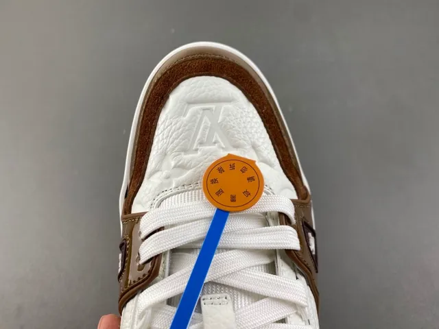 Louis Vuitton LV Trainer White Brown Monogram Leather Glossy Patent Overlays Lifestyle Sneakers 5