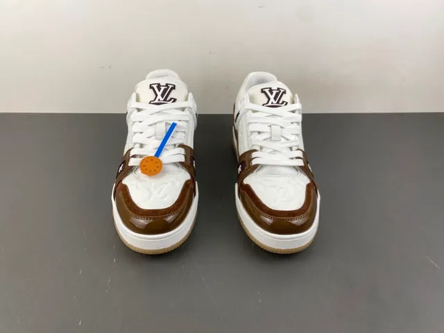 Louis Vuitton LV Trainer White Brown Monogram Leather Glossy Patent Overlays Lifestyle Sneakers 11