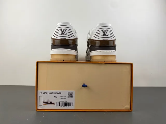 Louis Vuitton LV Trainer White Brown Monogram Leather Glossy Patent Overlays Lifestyle Sneakers 17