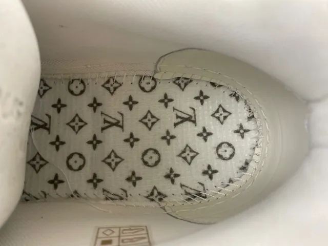 Louis Vuitton LV Trainer White Gray Monogram-Printed Chunky-Soled Lifestyle Sneakers 8