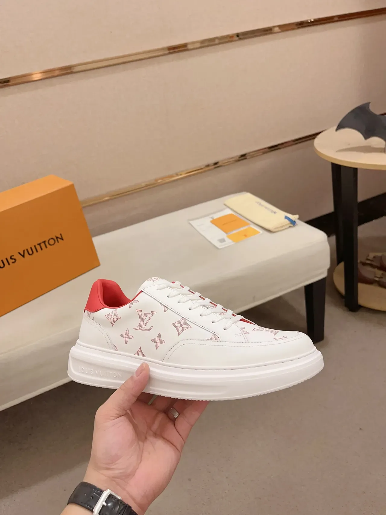 Louis Vuitton LV Trainer Chaussures Lifestyle Blancs et Rouges Imprimé Monogram Cuir Semelle de Plateforme 5