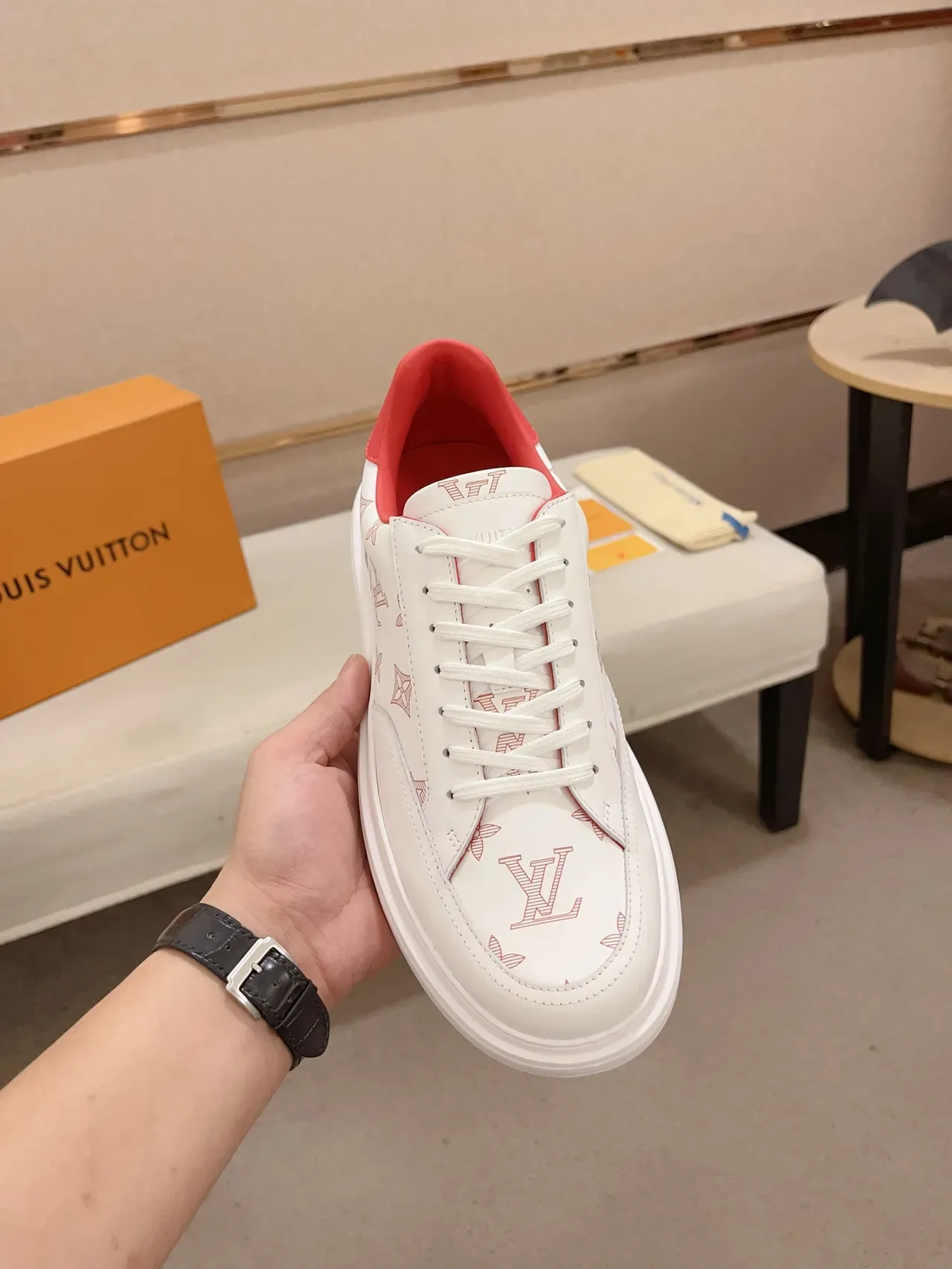 Louis Vuitton LV Trainer Chaussures Lifestyle Blancs et Rouges Imprimé Monogram Cuir Semelle de Plateforme 6