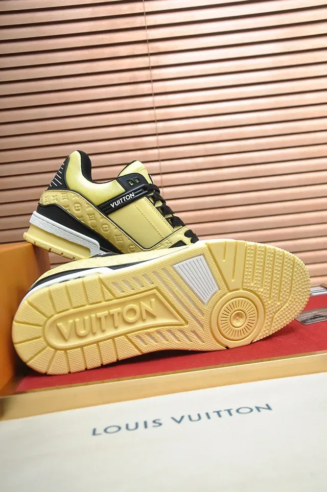 Louis Vuitton LV Trainer Jaune Noir Monogram Cuir Semelle multicouche Sneakers lifestyle 3