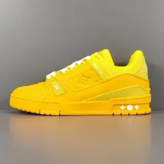 Louis Vuitton LV Trainer Amarillo Blanco Monocromático Esculpido Suela Multicapas Sneakers de Estilo de Vida