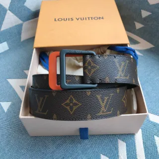 Louis Vuitton Monogram ক্যানভাস ডুয়াল টোন বাকেল লেদার বেল্ট
