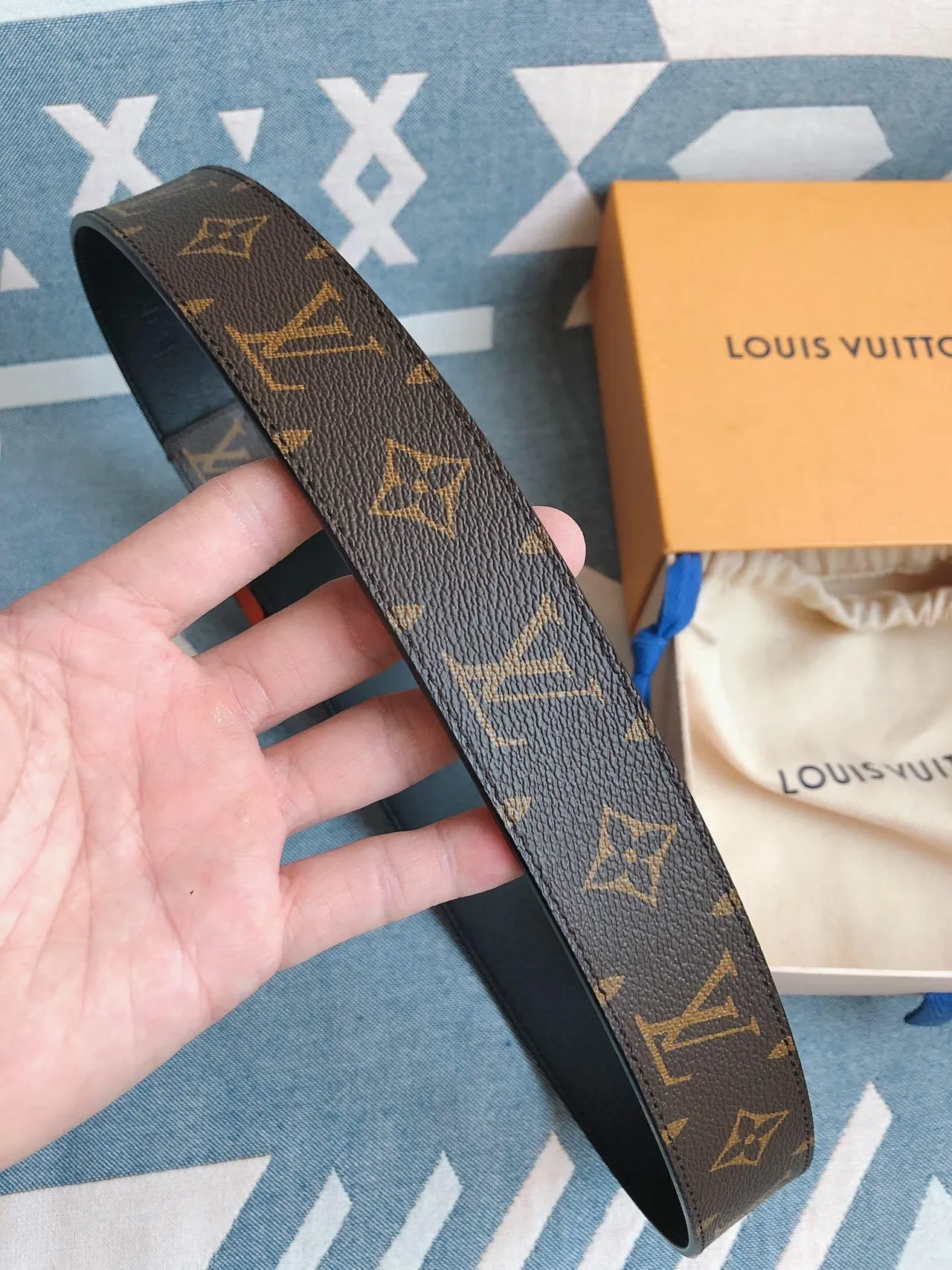 Louis Vuitton Monogram 帆布 双色扣头 皮革腰带 6