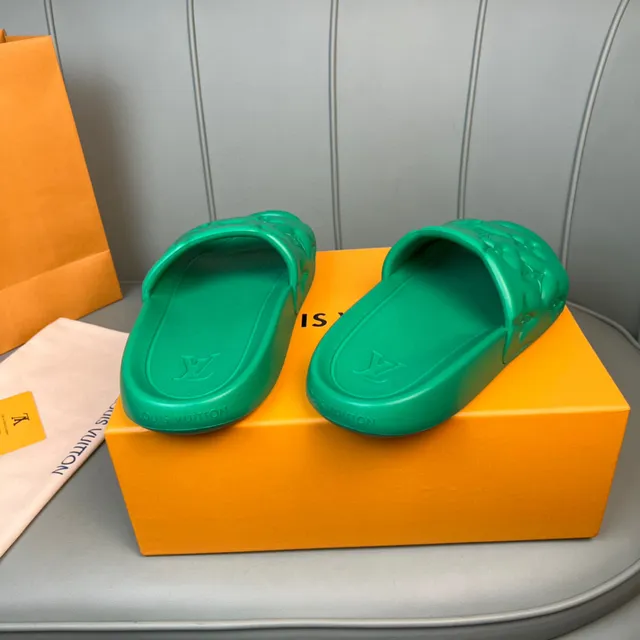 Louis Vuitton Monogram-Embossed Slide Green Molded Rubber Strap Slippers 2