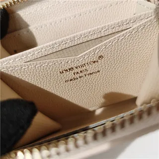 Louis Vuitton Monogram Empreinte Beige Embossed fermeture éclair sur tout le tour petite bourse 2