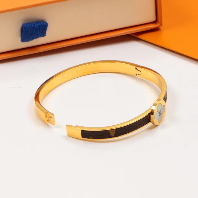 Louis Vuitton Monogram Flower Bangle Bracelets 4