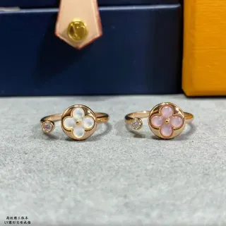 Louis Vuitton Monogram Flower Gold Pink Four-Petal Floral Ring