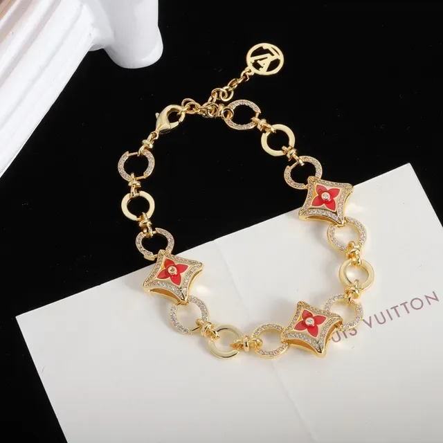 Louis Vuitton Monogram Flower Gold Red Chain Enamel Quatrefoil Pendants Necklace 2
