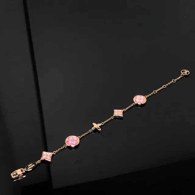 Louis Vuitton Monogram Flower Pink Enamel Gold-Tone Chain Bracelet 2