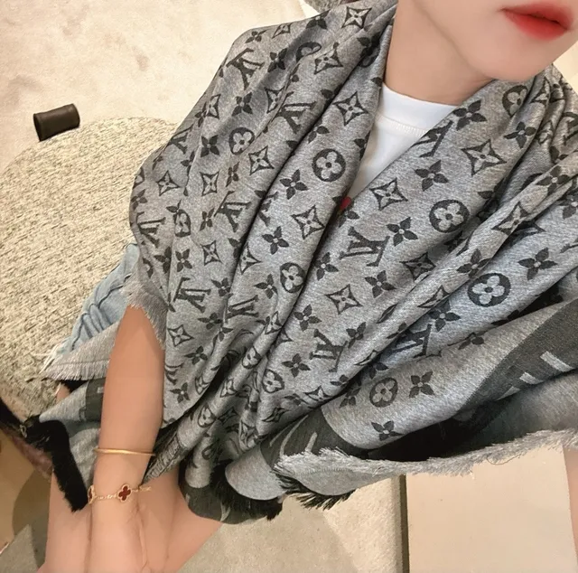 Louis Vuitton Monogram Graphite Gray Black Monogrammed Fringed Cashmere Scarf 2