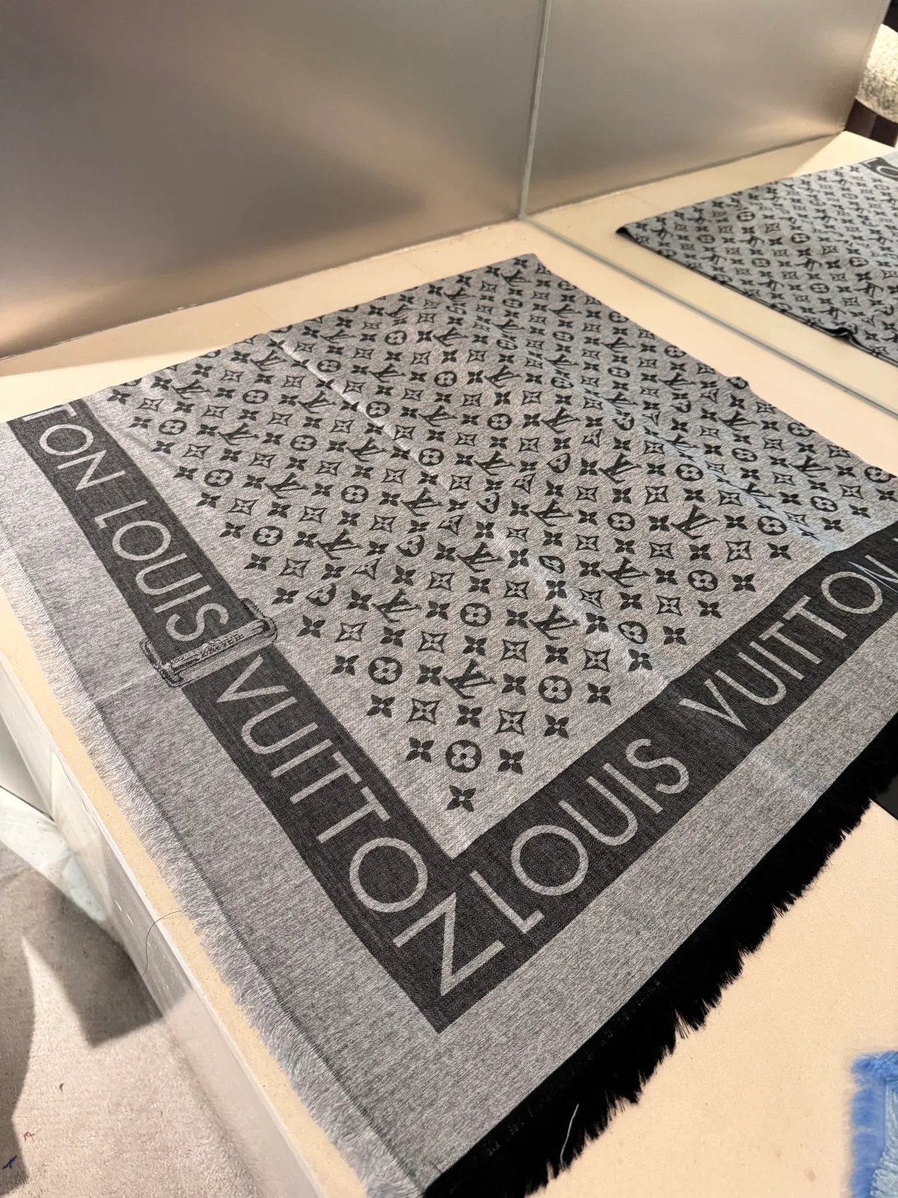 Louis Vuitton Monogram Graphite Gray Black Monogrammed Fringed Cashmere Scarf 7