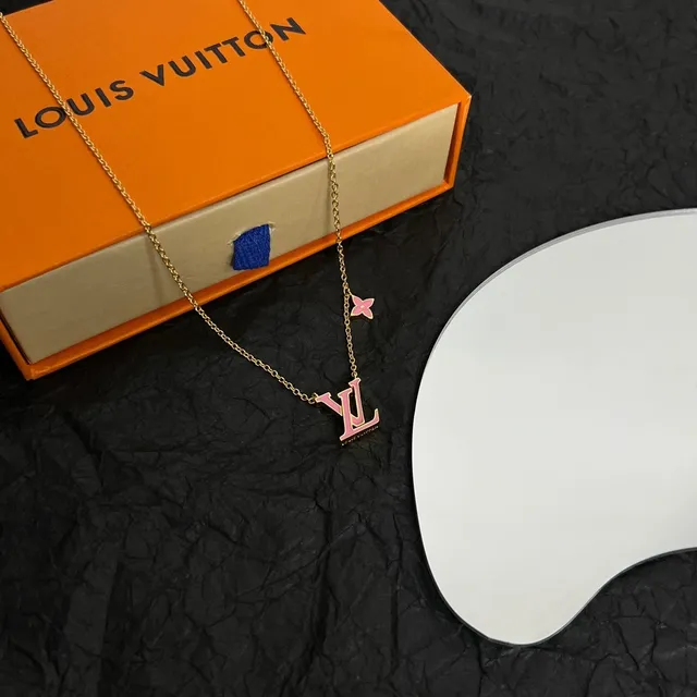 Louis Vuitton Monogram Jewelry Gold Pink Chain Enameled Pendant Necklace 6