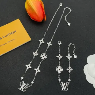 Louis Vuitton Monogram Jewelry Silver Pavé-Set Crystals Motif Bracelet