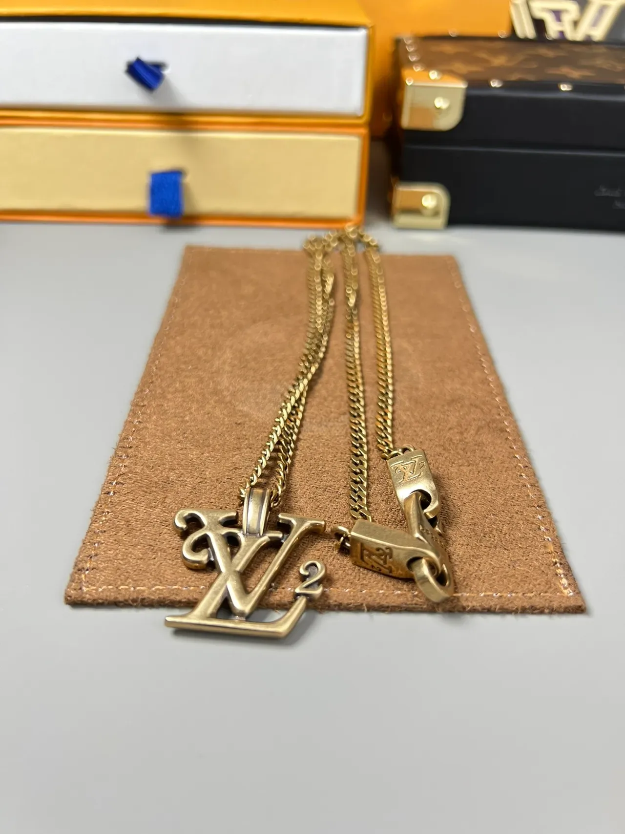 Louis Vuitton Monogram Pendant Gold-Tone Curb Chain Necklace 5