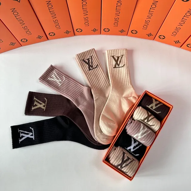 Louis Vuitton Monogram Ribbed Knit Crew Socks 3