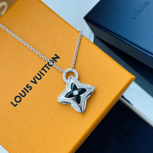 Louis Vuitton Monogram Star Pavé Necklace 5